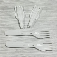 Forchetta in plastica bianca